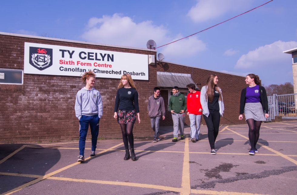 Cardiff High School Tŷ Celyn 6th Form Centre[Canolfan 6ed Dosbarth Tŷ